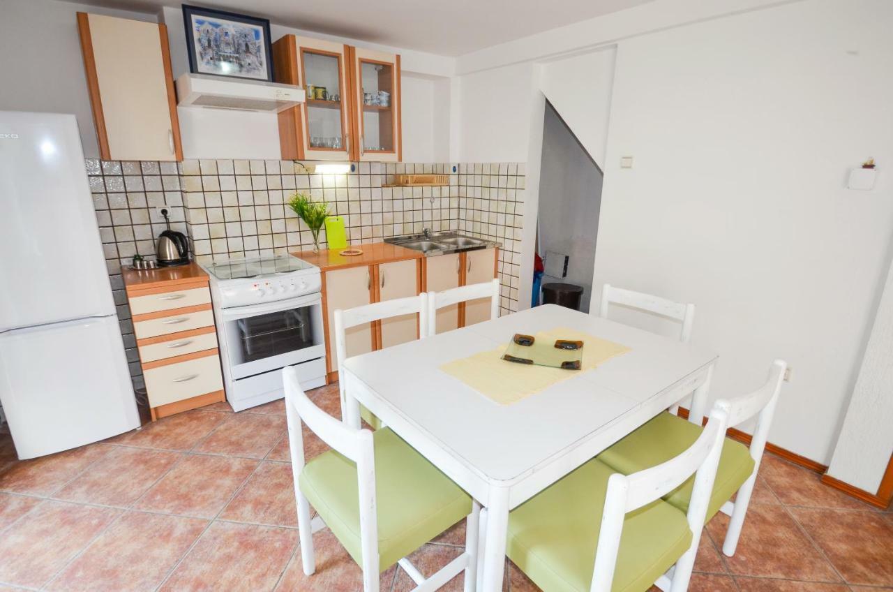Apartment Barona Котор Екстер'єр фото