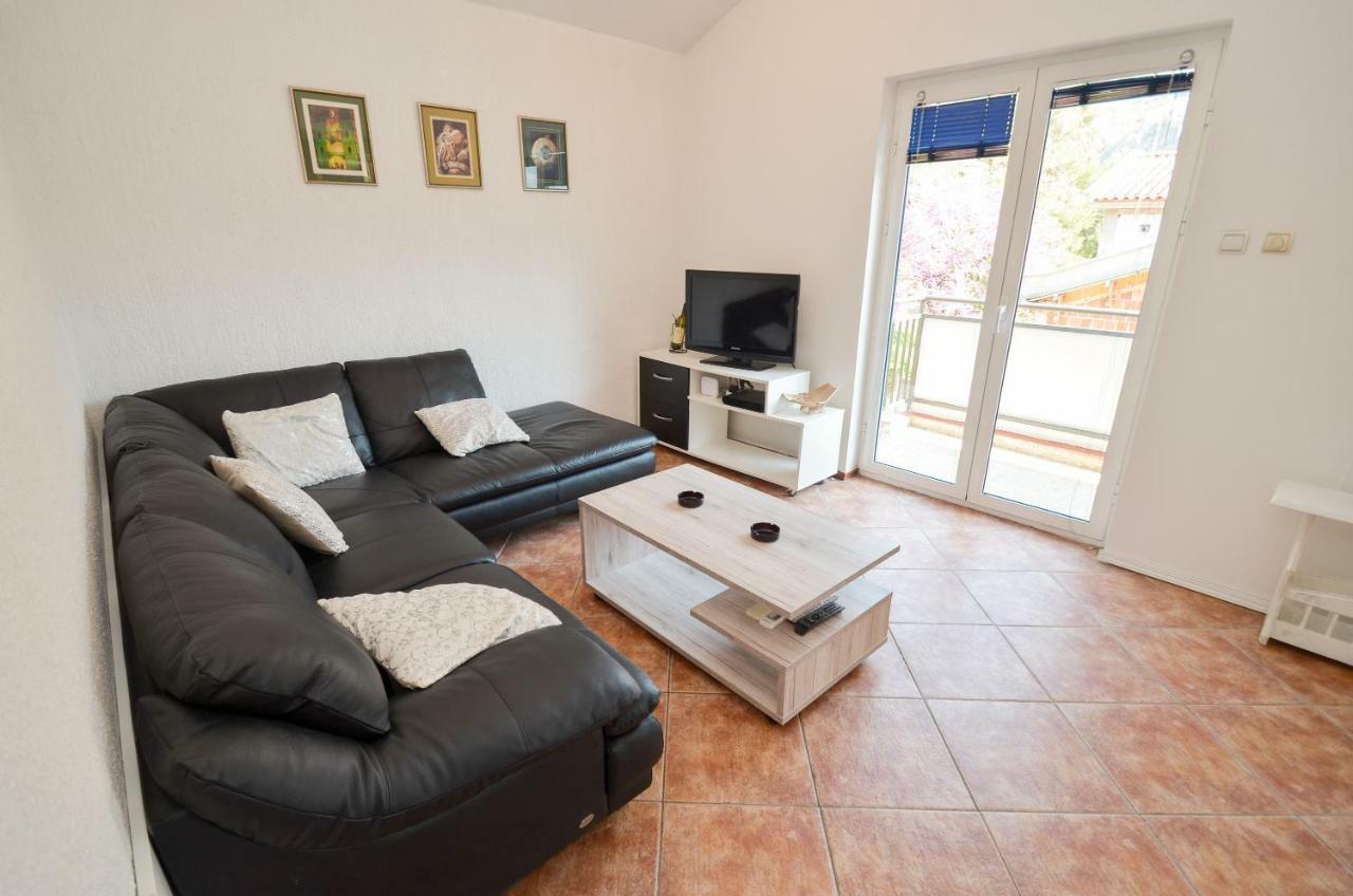Apartment Barona Котор Екстер'єр фото